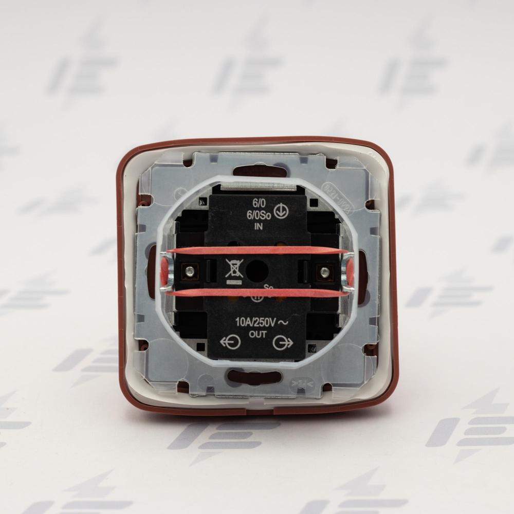 3558A-86940 R2 TANGO IP44 Kompletní vypínač č. 6/0 s rámečkem 3558A-86940 R2