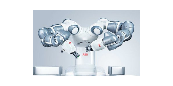 Převratný robot YuMi® určuje nové standardy kolaborativní robotiky již pět let